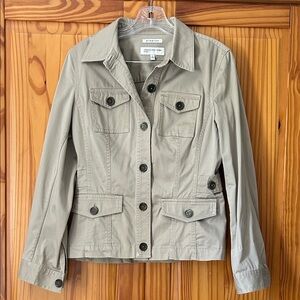 Calvin Klein Women's Utility Jacket in Khaki
